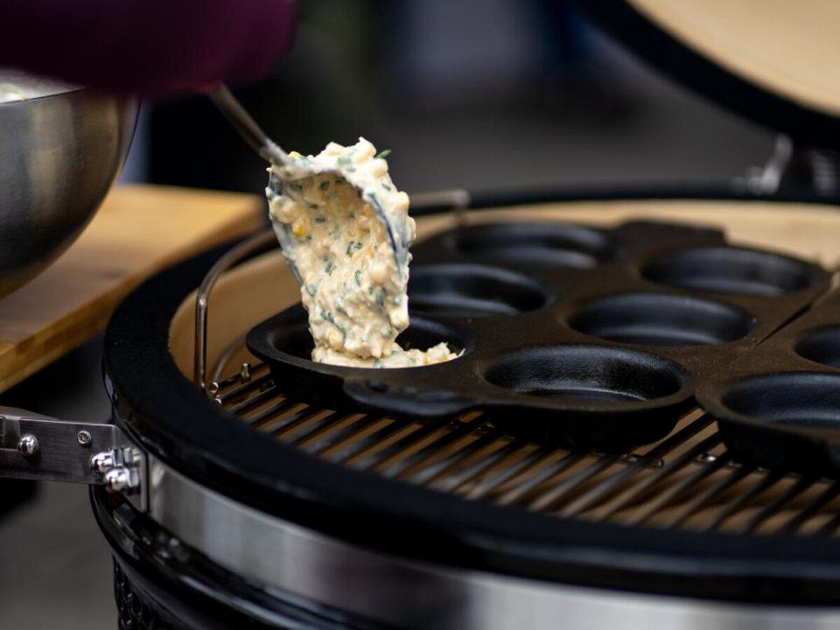 Cooking on the Kamado Chef cast-iron griddle