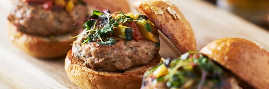 Spicy Turkey Burger with Curry